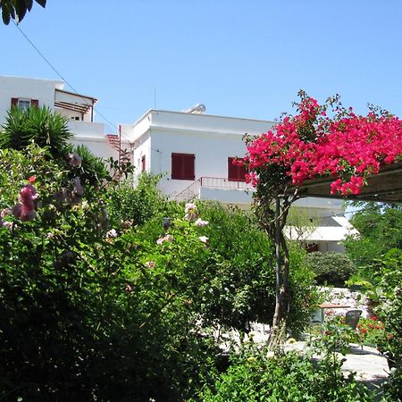 Anna Studios Katapola Exterior photo